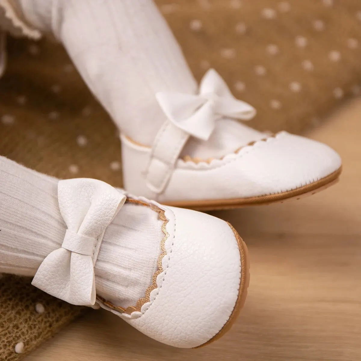 Baby Girl Mary Jane Dress Shoes - Non-Slip Rubber Sole Bowknot First Walkers (0-18M)