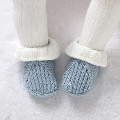 Soft-Knit Ruffled Baby Booties (0-18M)
