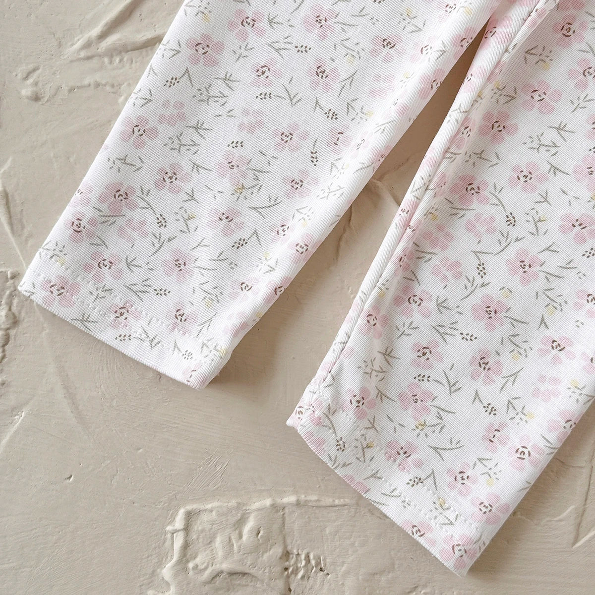 Baby Girl Swan Embroidery Pullover & Floral Print Leggings Outfit Set (6M-3T)