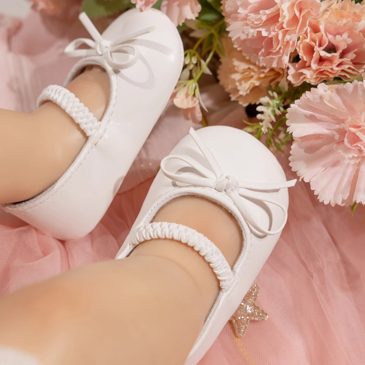 Baby Girl White Ballet Flats with Bow - Soft Sole Mary Jane First Walkers (0-18M)