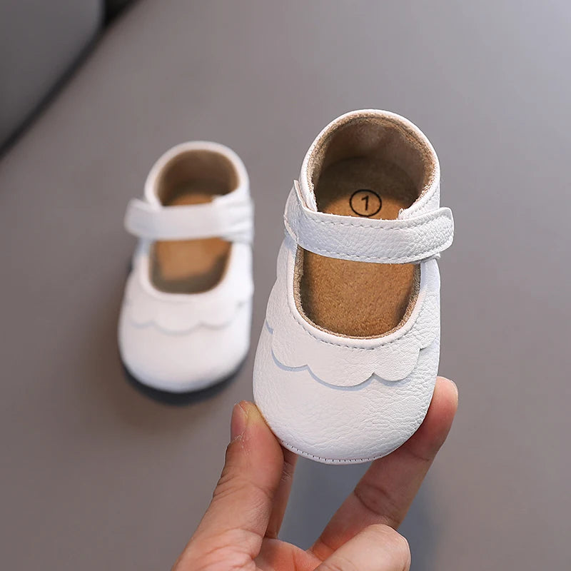 Baby Girl White Scalloped Mary Janes - Non-Slip Rubber Sole First Walkers